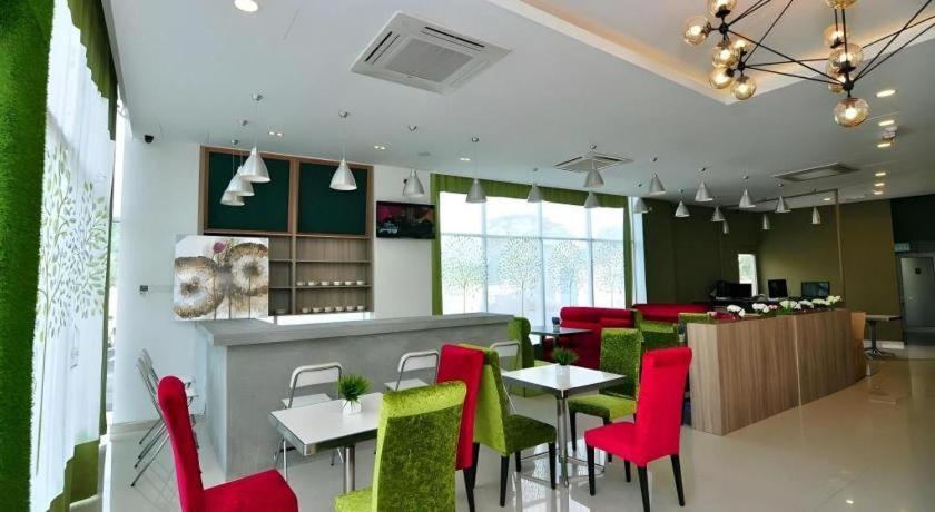 Le Garden Hotel Kota Kemuning Shah Alam Extérieur photo